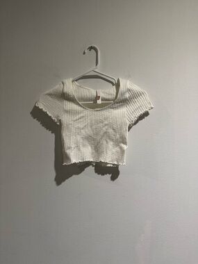 Colsie White Ribbed Crop Top XS | Ruffle Sleeve | NWOT
